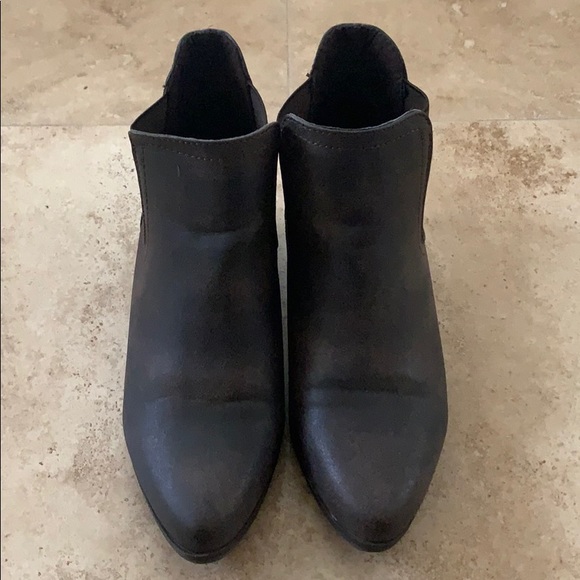 Forever 21 Shoes - Size 9 Forever Brown Ankle Boots